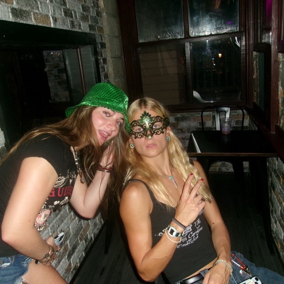 Meet your Posher, Ava - Picture 4 of 5